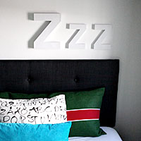 Zzz on the wall - white spray paint