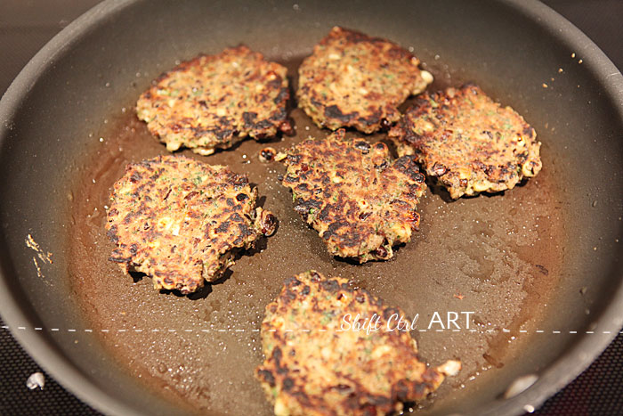 Black bean burger patties glutenfree vegetarian 1