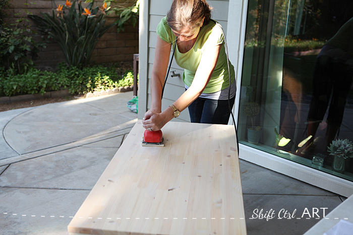 How to build a white modern desk with miter saw and kreg jig 1