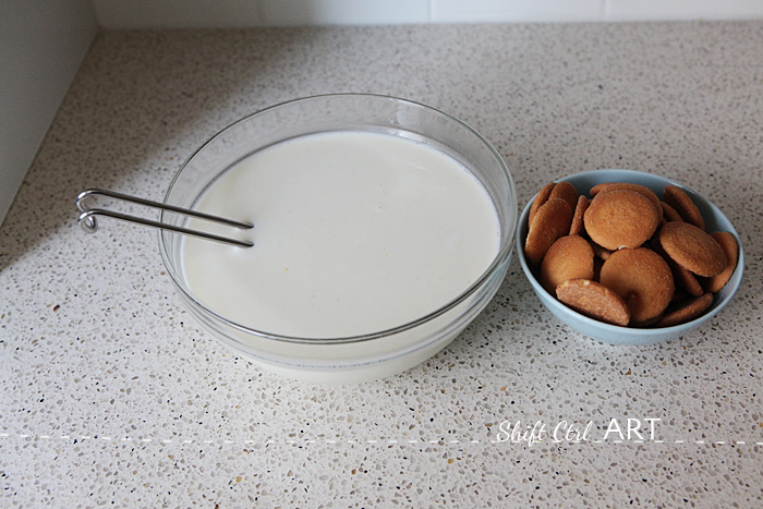 Buttermilk cold bowl kaernemaelks koldskael one egg base three crowd pleasing desserts