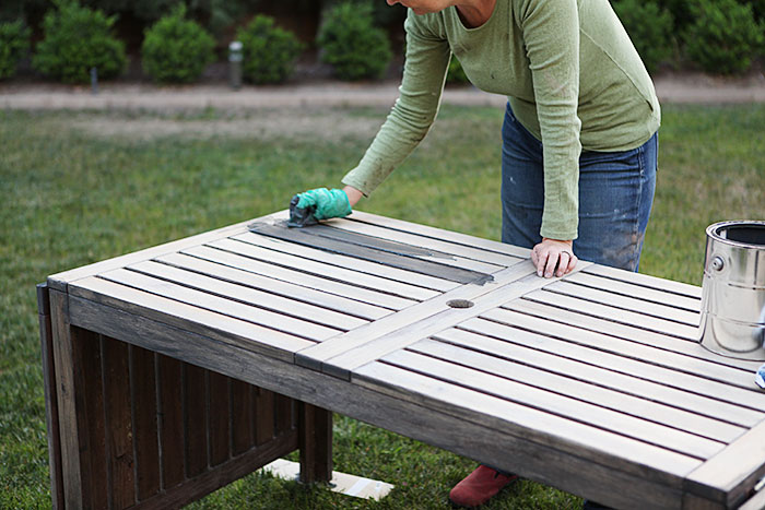 Painting The Outdoor Furniture How I, What Is The Best Way To Paint Outdoor Furniture