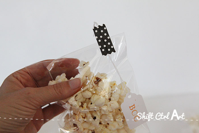 Pocket popcorn ghosts 1