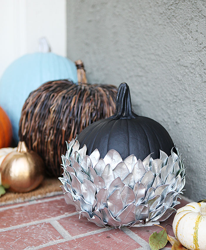 Silver leaf pumpkin halloween door decor