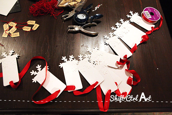 Snow flake wood shingle gift tags 2