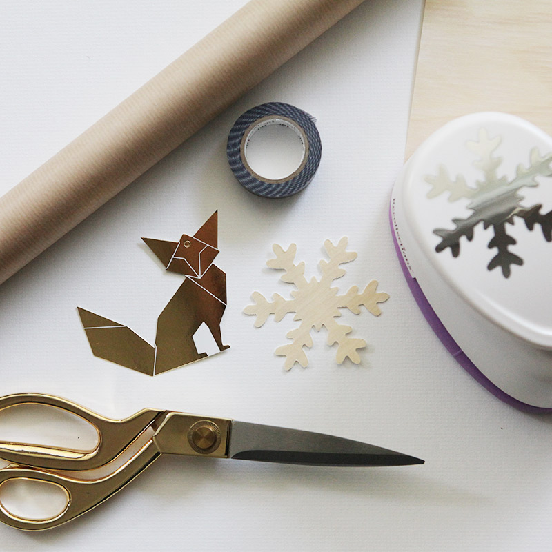 Simple gift wrap idea for Christmas