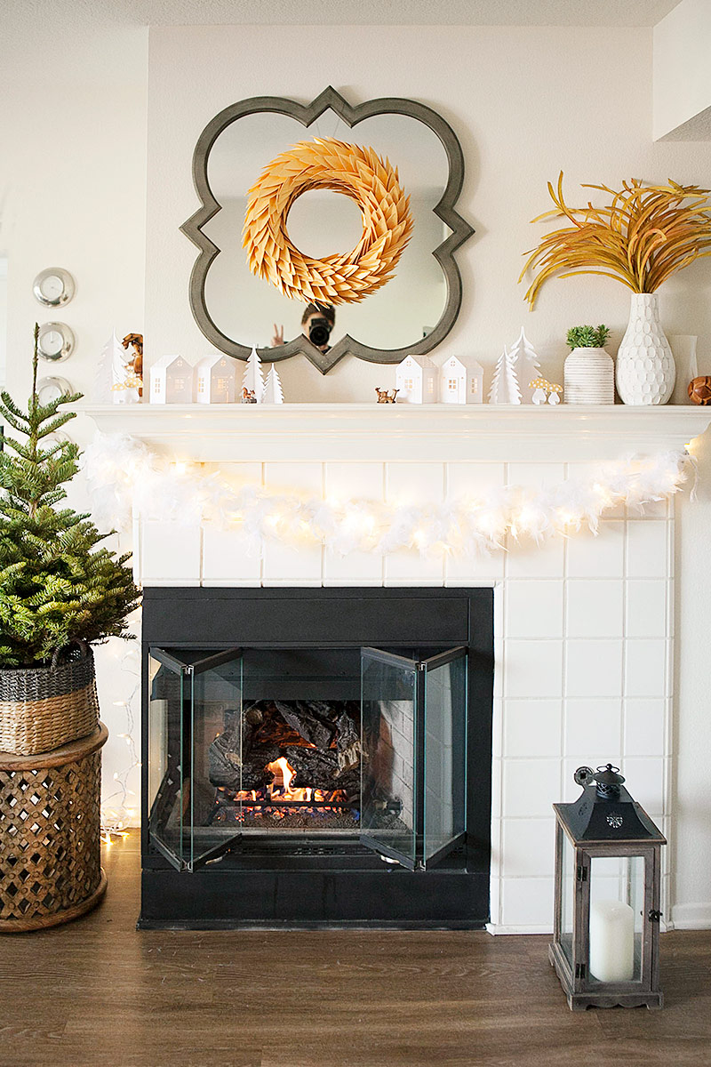 Our living room this Christmas - with 5 Christmas decor DIYs (Incl svgs and pdfs)