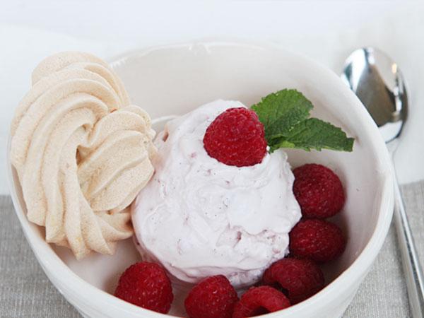 Raspberry ice cream -1 of 3 easy desserts to make with my vanilla egg base