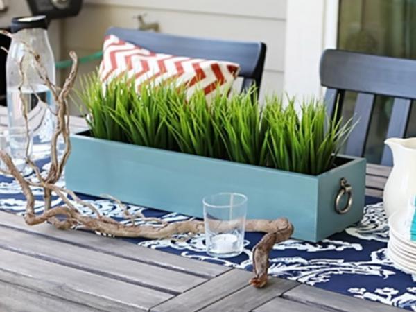 Build a planter box for your outdoor table