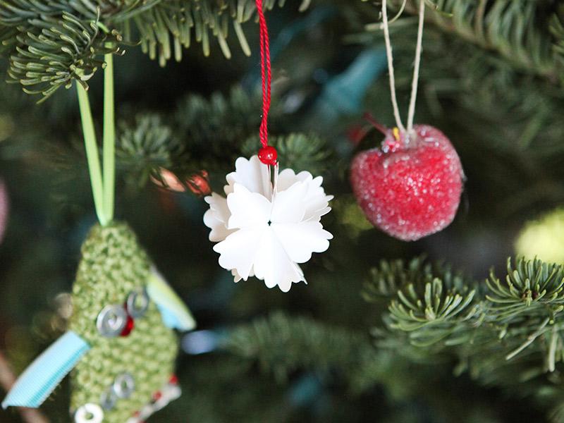 Scalloped fan ornament - handmade Christmas