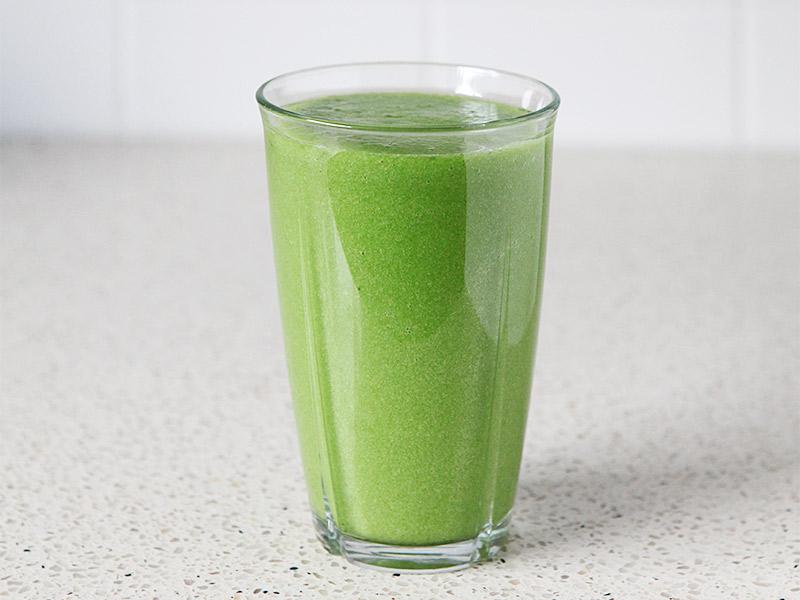 Green smoothie juice - paleo